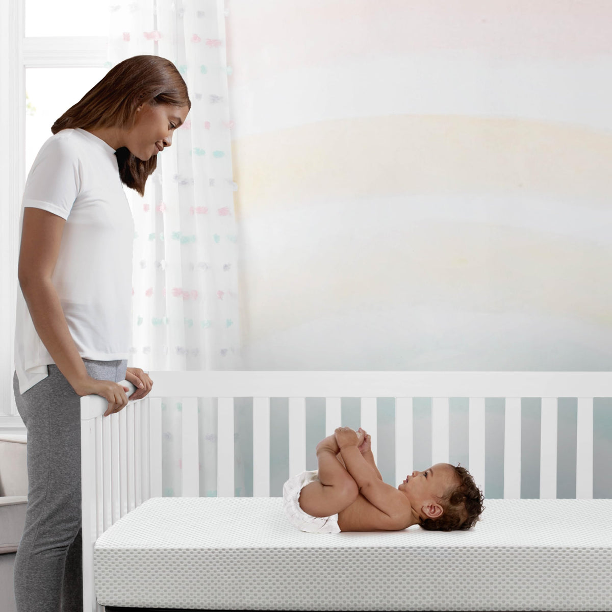 White Crib and Toddler Mattress with Removable Machine-Washable Cover Z437